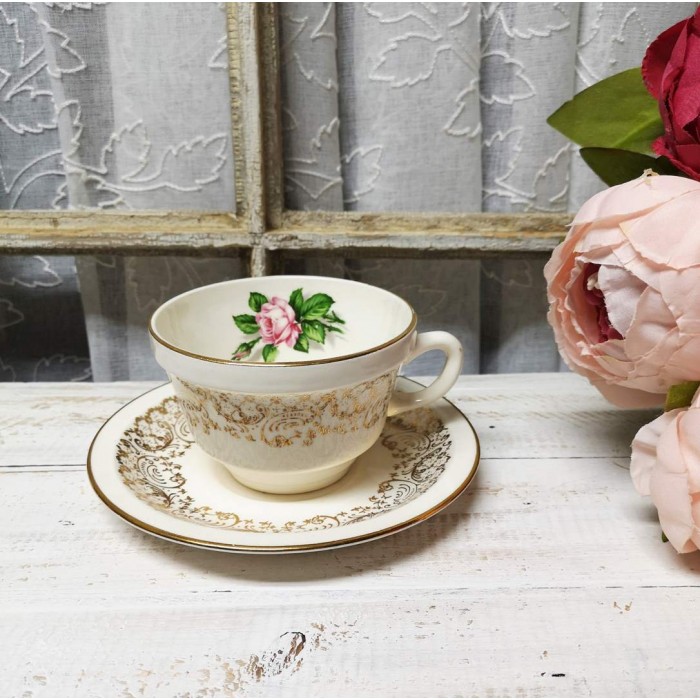 Tasse porcelaine Tudor Rose USA